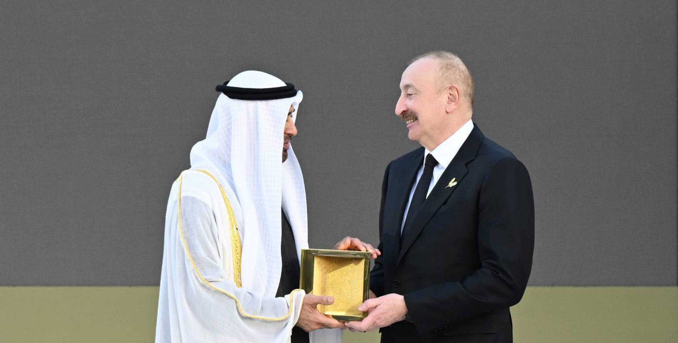 ecff6b911c11b3d98197fdf4ba4c032e_2020122